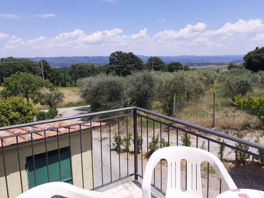 Costa Del Sole 46 Apartment Cetona Bagian luar foto